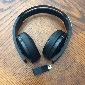 PS4 platinum headphones